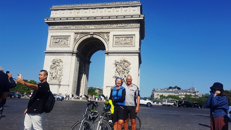 Arc de Triomphe