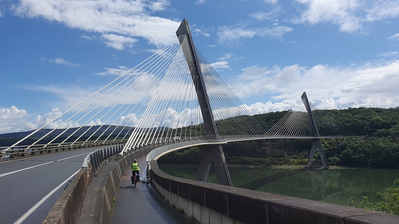 Pont de Trnez